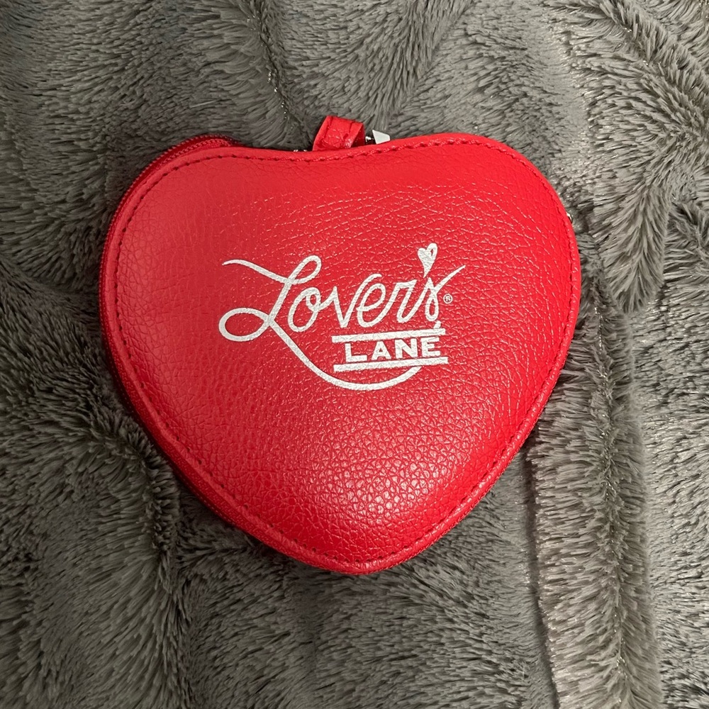Lover’s Lane manicure kit